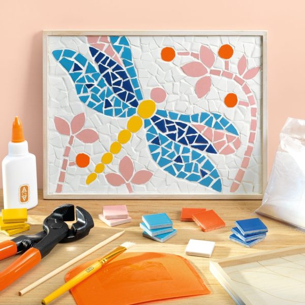 Atelier creativ de mozaic cu 100 de plăcuțe ceramice pe placă de lemn, Djeco