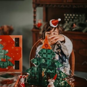 Calendar de advent cu piese magnetice de construit, 37 de piese, Cleverclixx