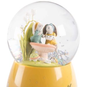 Cutie muzicală glob cu zăpadă Trois Petits Lapins, cu mecanism cu cheiță, Moulin Roty