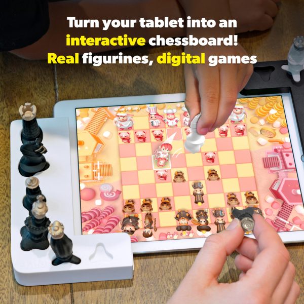 Joc de șah cu realitate augmentată pentru tabletă, cu 12 figurine, Playshifu