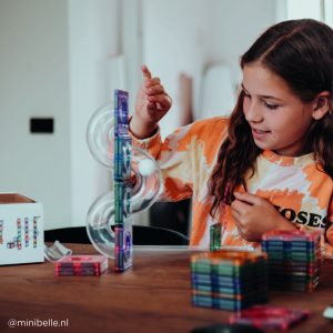Joc magnetic de construcție cu circuit pentru bile, 110 piese pastel, Cleverclixx