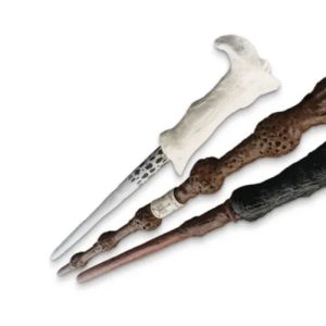 Kit creativ Harry Potter pentru baghete magice din lemn, lut și vopsea, Thames & Kosmos