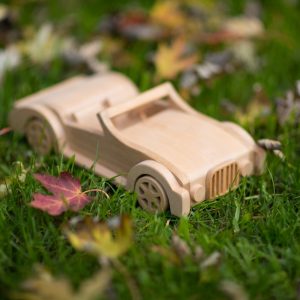 Mașinuță decapotabilă de epocă din lemn, lucrată manual, Marc toys