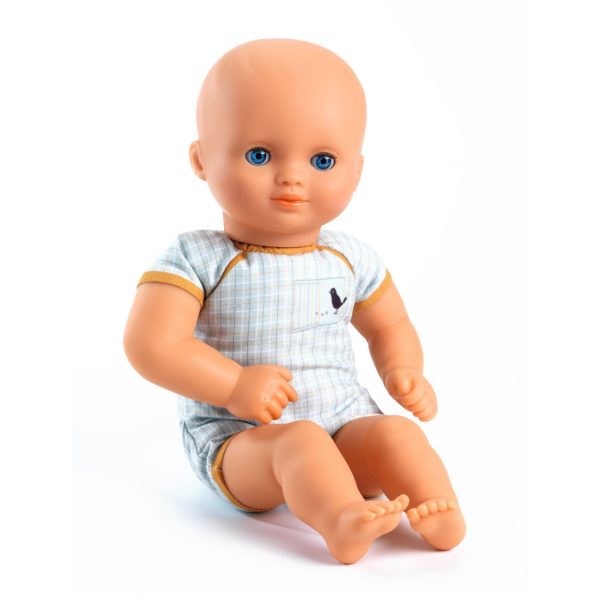 Păpușă bebeluș Canary, cu hanorac în dungi, pantaloni și bonetă, Djeco