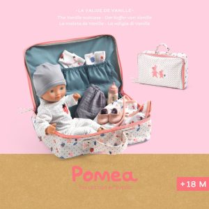 Păpușă bebeluș Vanille în valiză, cu pijama, biberon și alte accesorii, Djeco