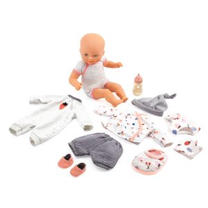 Păpușă bebeluș Vanille în valiză, cu pijama, biberon și alte accesorii, Djeco