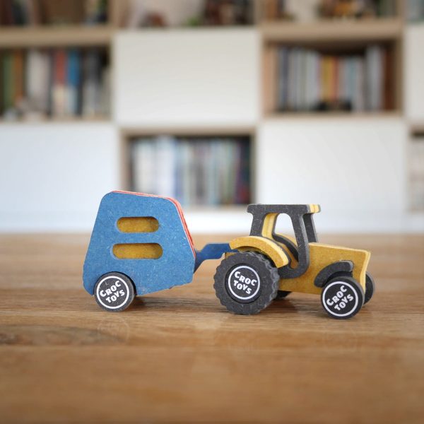 Set de construit fermă cu tractor, din lemn, cu lipici și accesorii, Croc toys