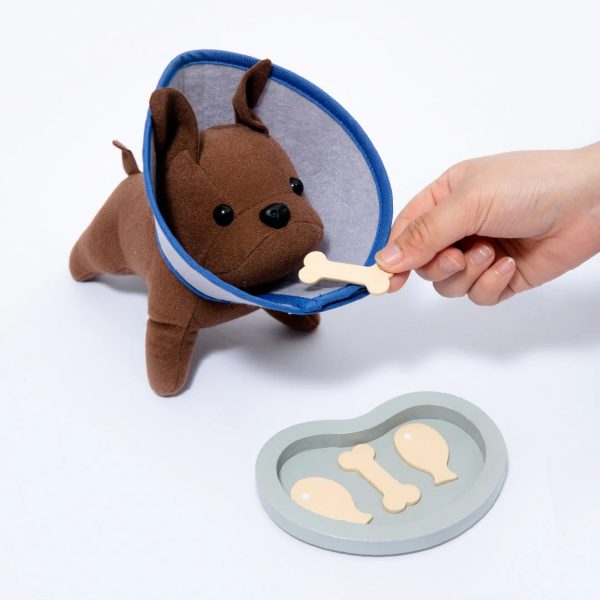 Set La veterinar din lemn cu câine, 37 de piese, geantă de transport, UMU Toys