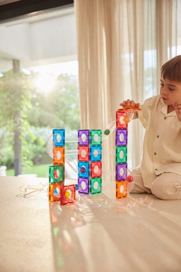 Set magnetic de construcție cu circuit pentru bile Compact, 60 de piese, Cleverclixx